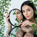 How do magnifying makeup mirrors work?